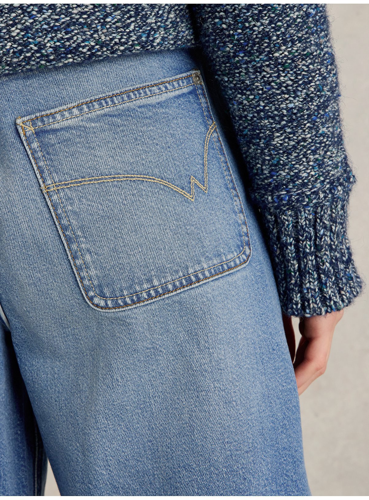 WHITE STUFF Tia Wide Leg Crop Jean Mid Denim 8 - Image 4 thumbnail